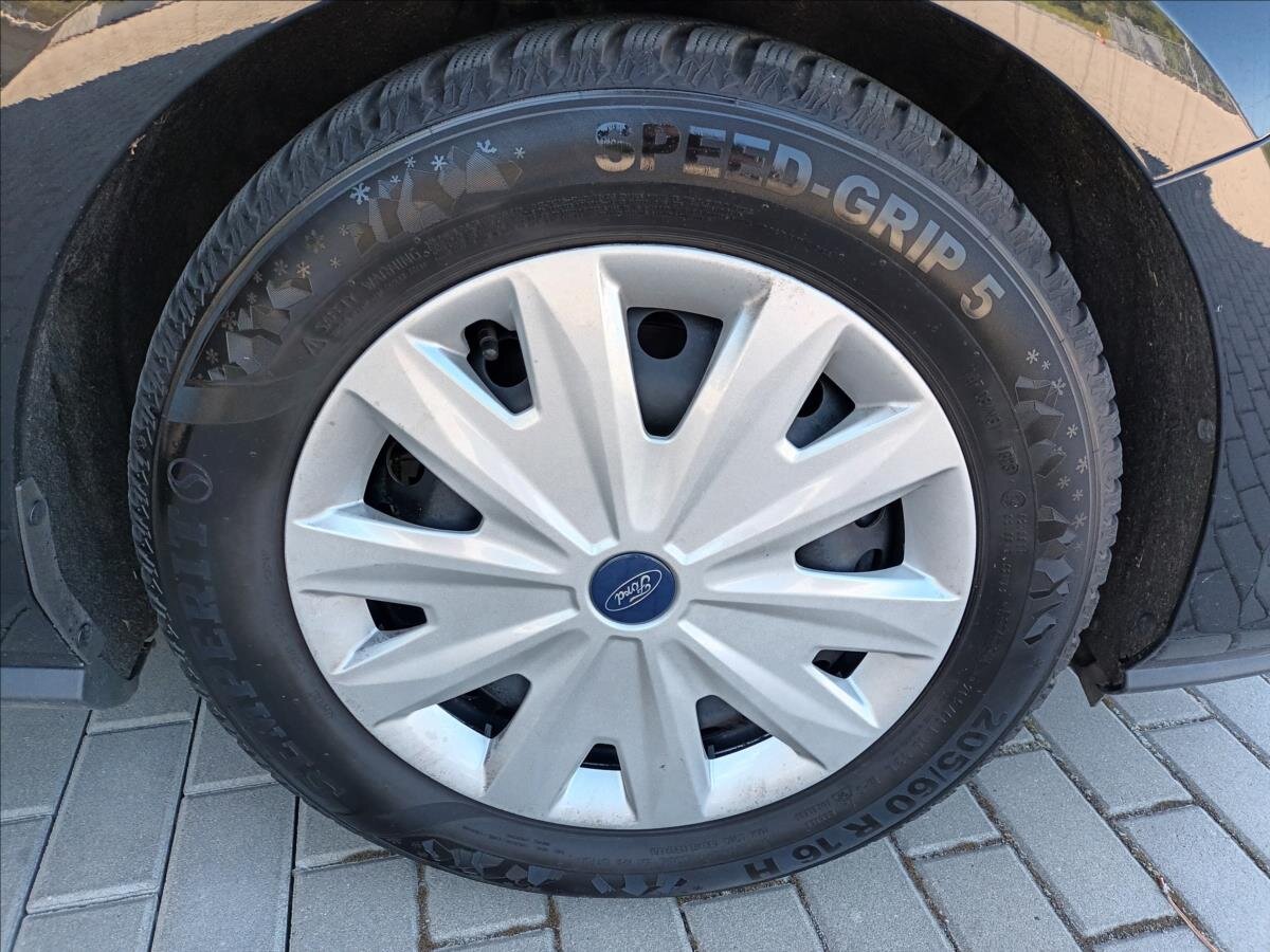 Ford Focus Kombi 1,5 l 88 kw