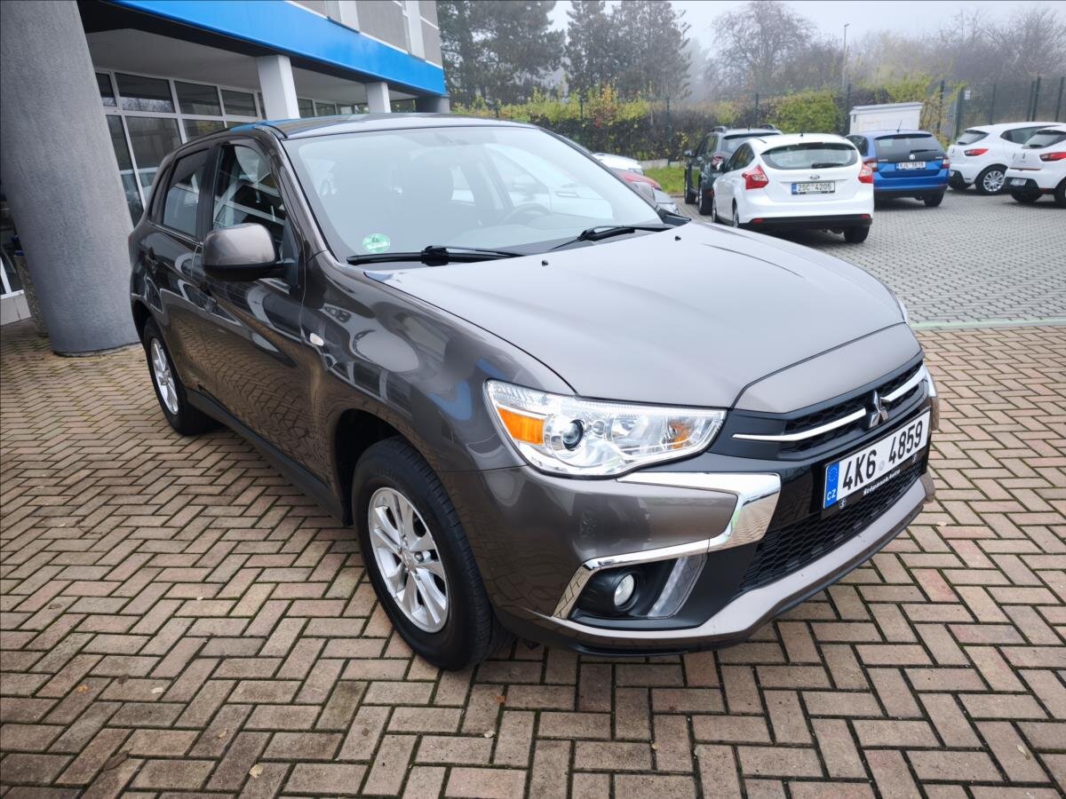 Mitsubishi ASX SUV / Terénní 1,6 l 86 kw