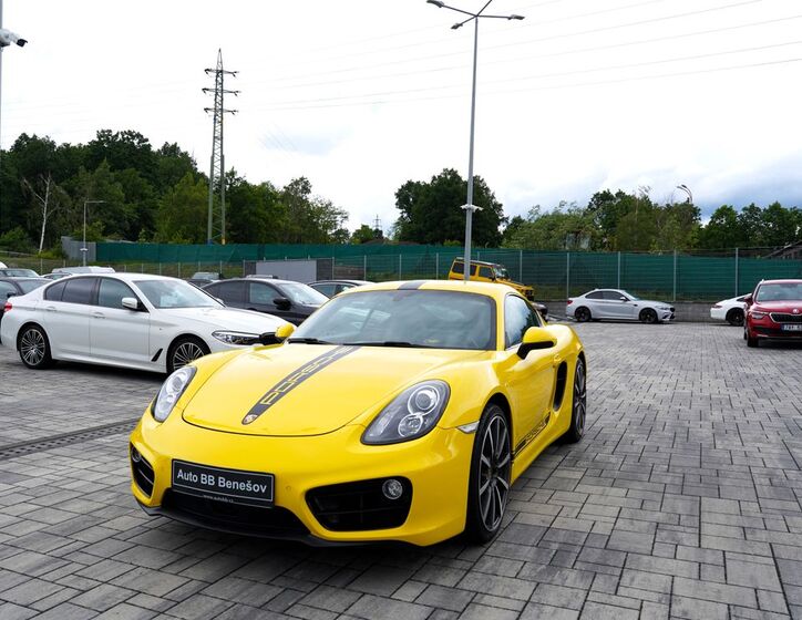 Porsche Cayman 2