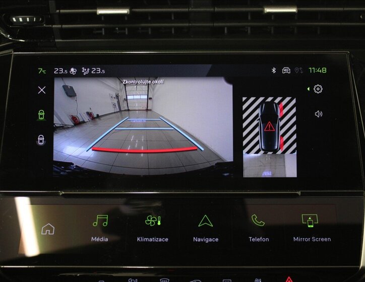 Peugeot 308 Hatchback 1,2 l 96 kw