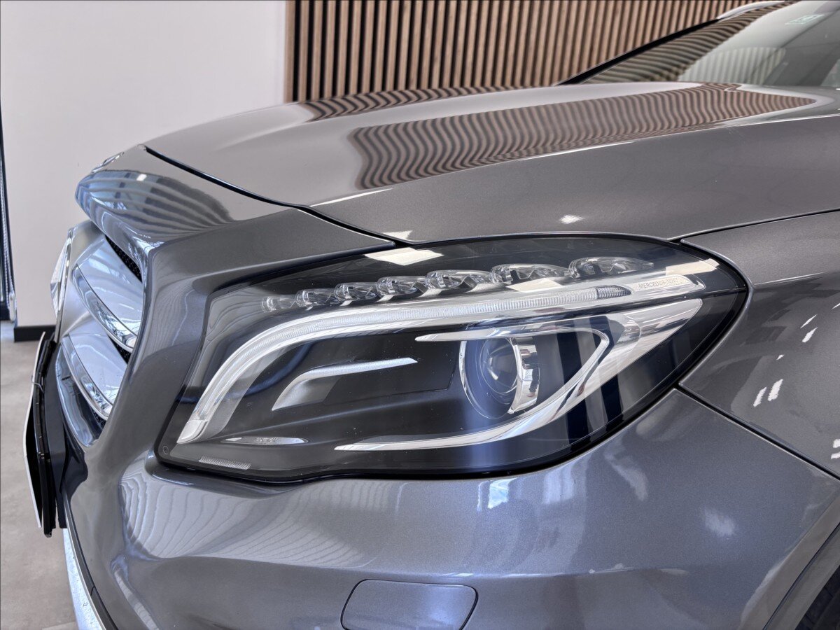 Mercedes-Benz GLA Kombi 1,6 l 90 kw