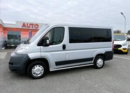 Peugeot Boxer Kombi 2,2 l 88 kw
