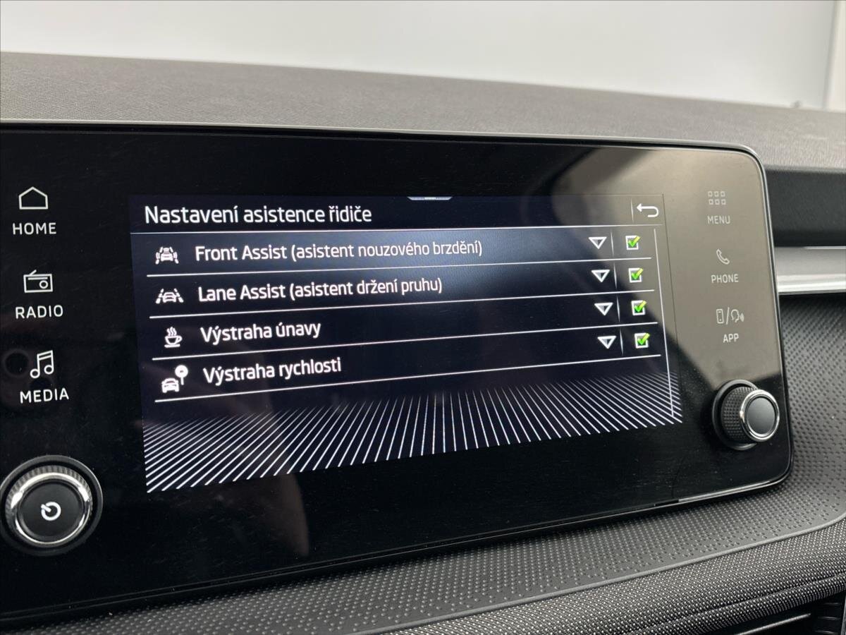 Škoda Fabia Hatchback 999,0 85 kw