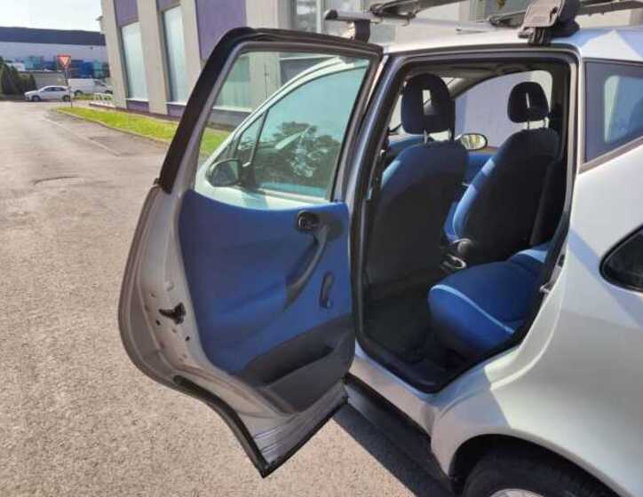 Mercedes-Benz Třídy A 15