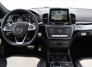 Mercedes-Benz GLE SUV 4,7 l 335 kw