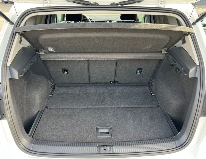 Volkswagen Golf Sportsvan 6