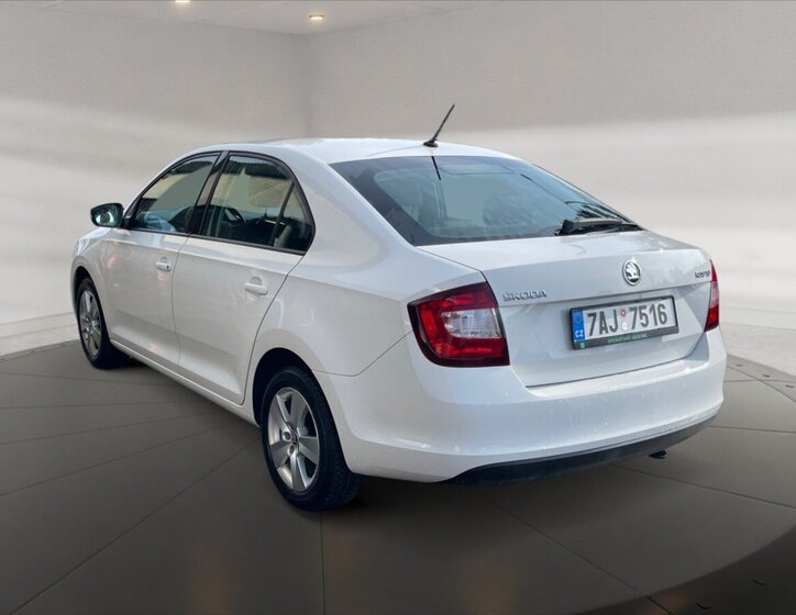 Škoda Rapid Liftback 999,0 81 kw