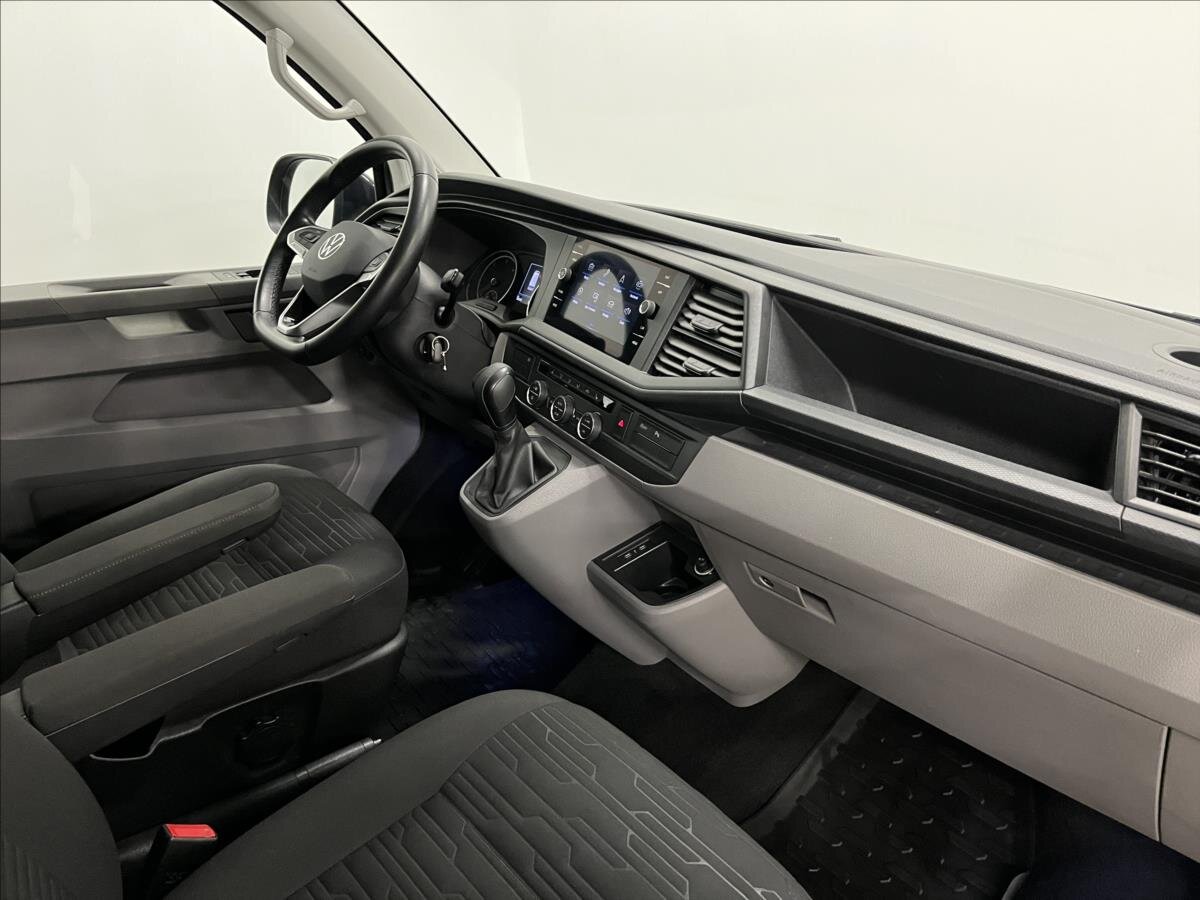 Volkswagen Caravelle Kombi 2,0 l 110 kw