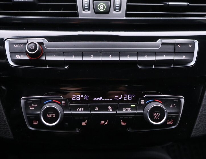 BMW X1 SUV 2,0 l 110 kw