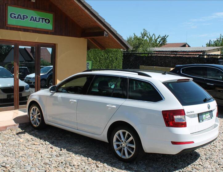 Škoda Octavia 4