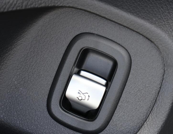 Mercedes-Benz CLE 19