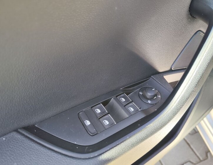 Škoda Superb Kombi 2,0 l 140 kw