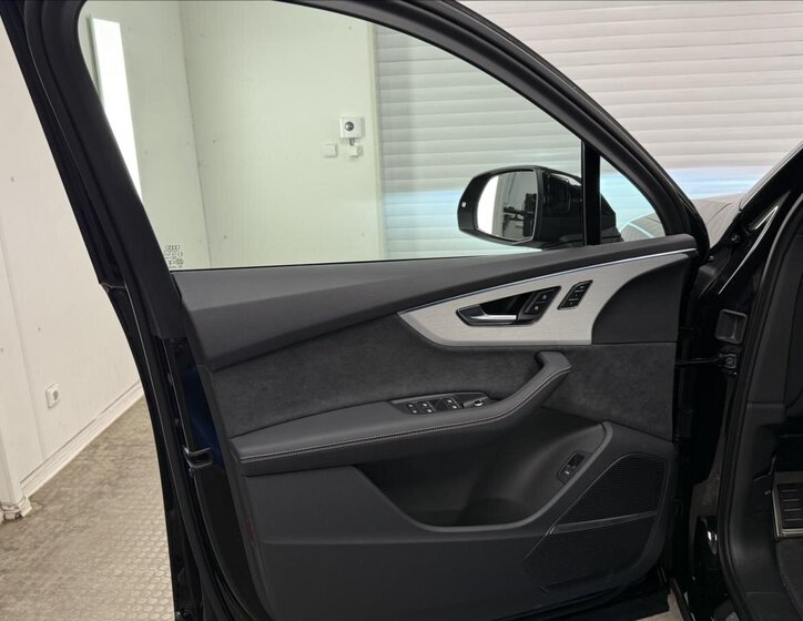 Audi Q7 SUV 3,0 l 210 kw