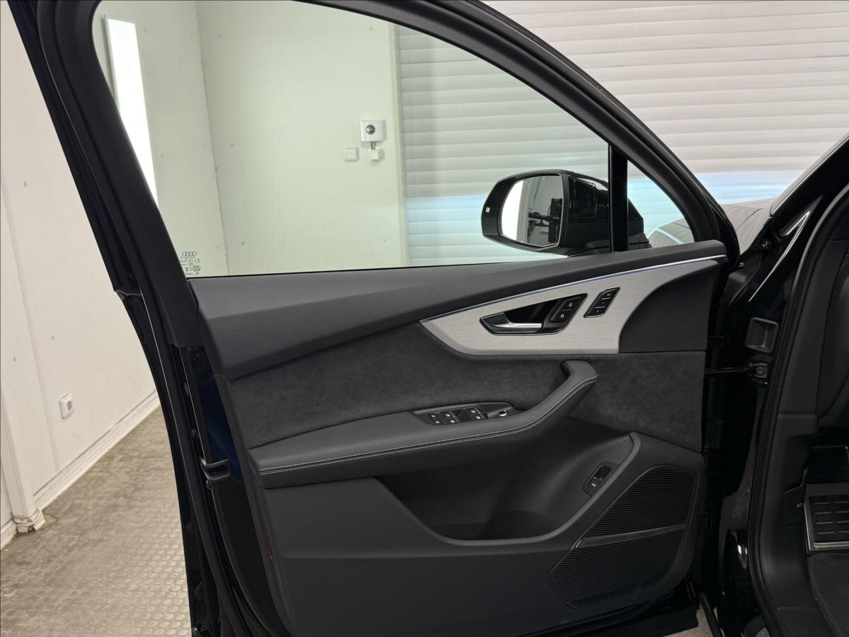 Audi Q7 SUV 3,0 l 210 kw