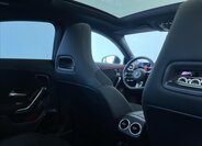 Mercedes-Benz CLA 21