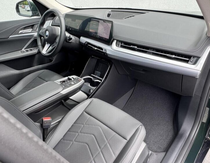 BMW X1 SUV 1,5 l 125 kw