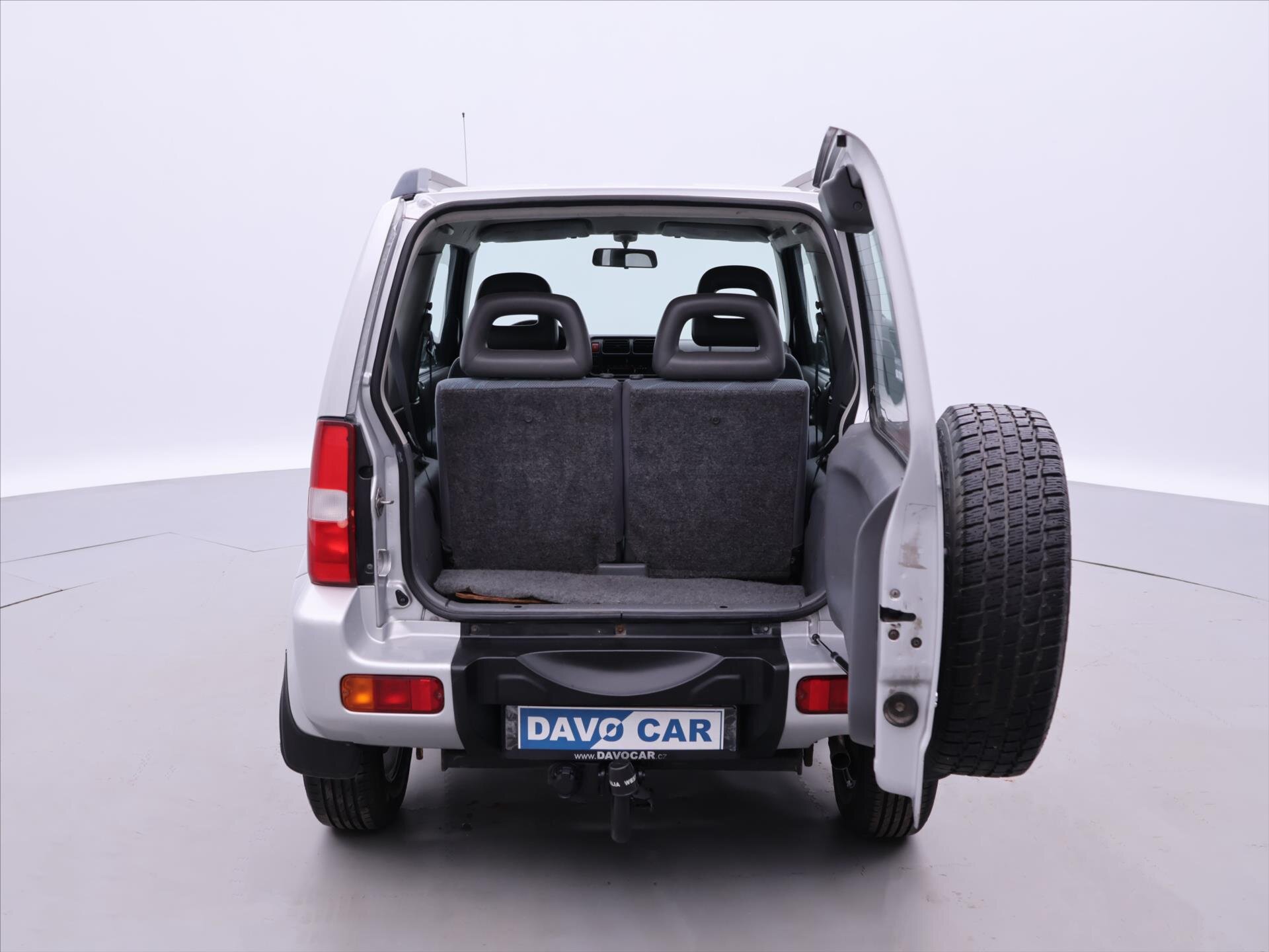 Suzuki Jimny SUV 1,3 l 62 kw