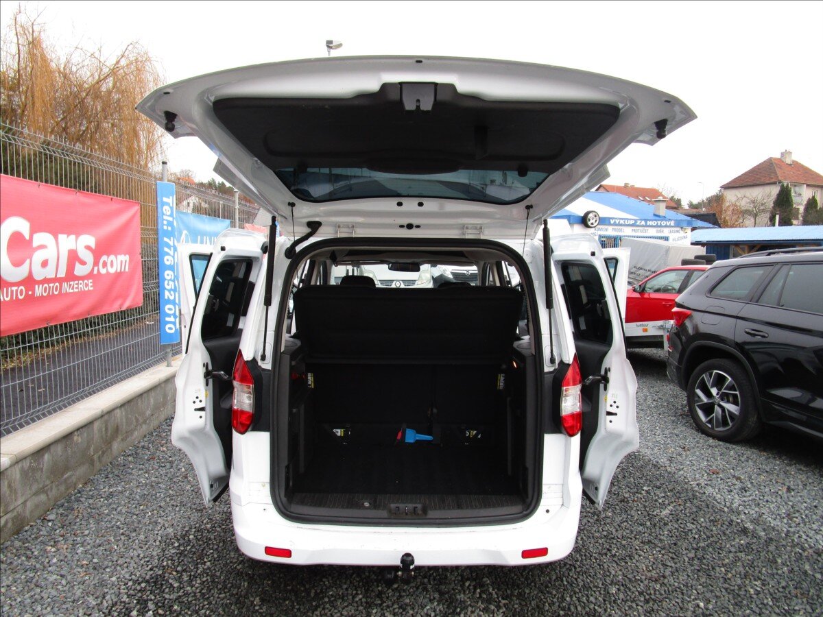 Ford Tourneo Courier