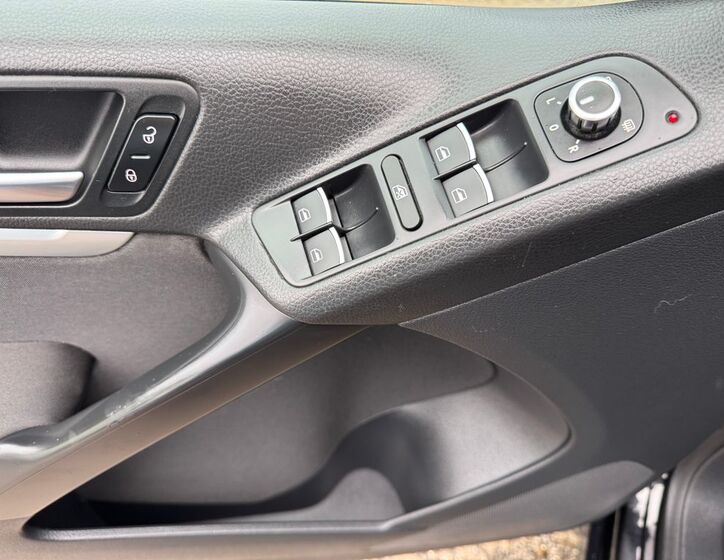 Volkswagen Tiguan 17