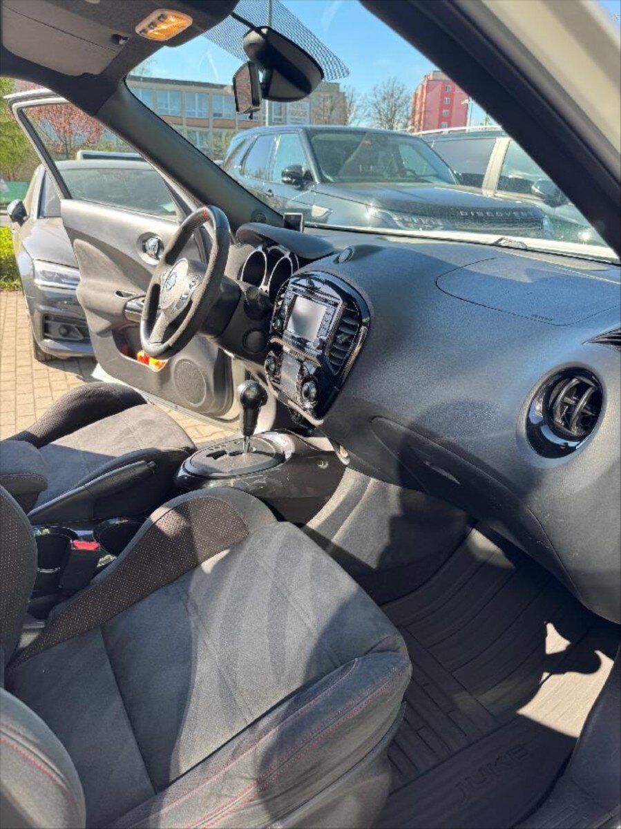 Nissan Juke Hatchback 1,6 l 147 kw