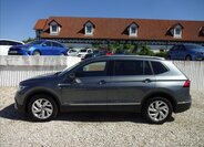 Volkswagen Tiguan 4