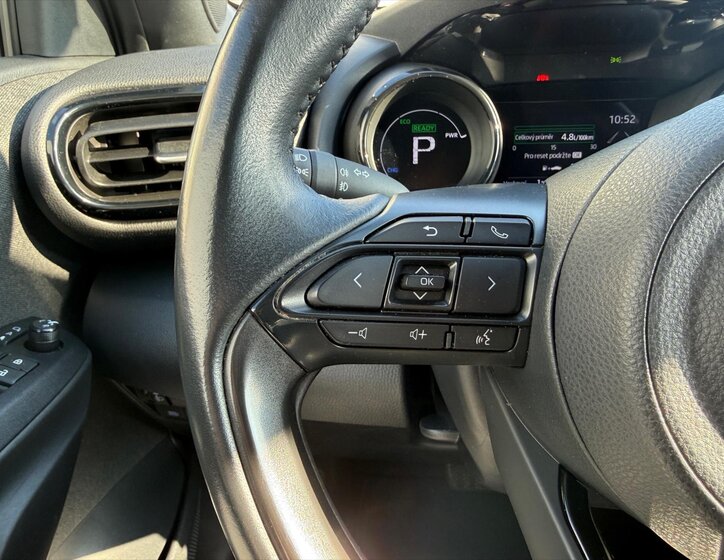 Toyota Yaris Hatchback 1,5 l 68 kw