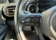 Toyota Yaris Hatchback 1,5 l 68 kw