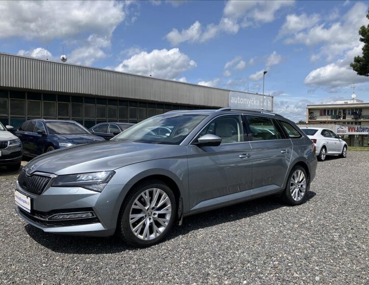 Škoda Superb Kombi 1,4 l 115 kw