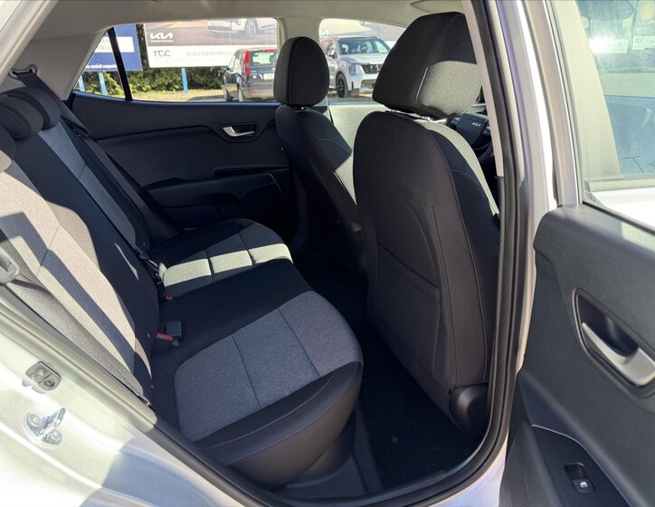 KIA Stonic SUV / Terénní 998,0 74 kw