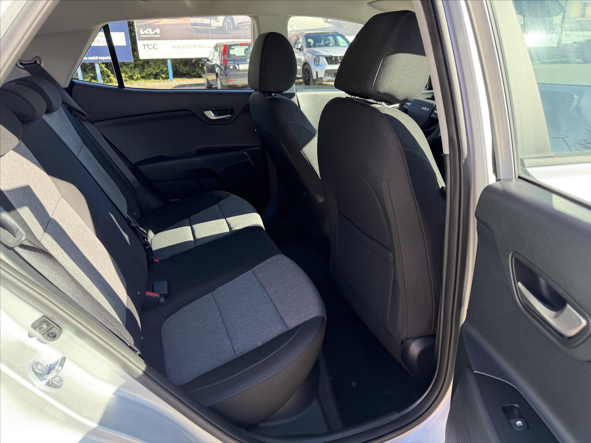 KIA Stonic SUV / Terénní 998,0 74 kw