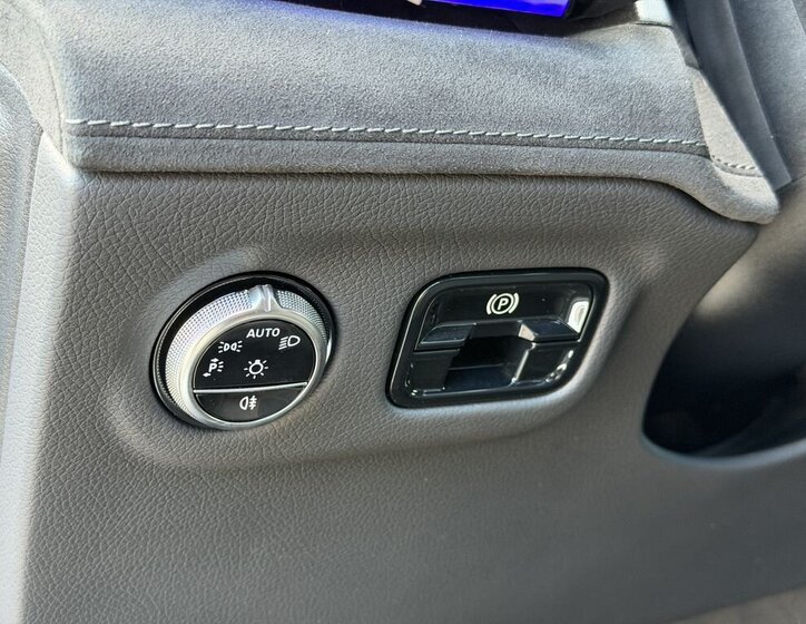 Mercedes-Benz EQE SUV / Terénní 0,0 300 kw