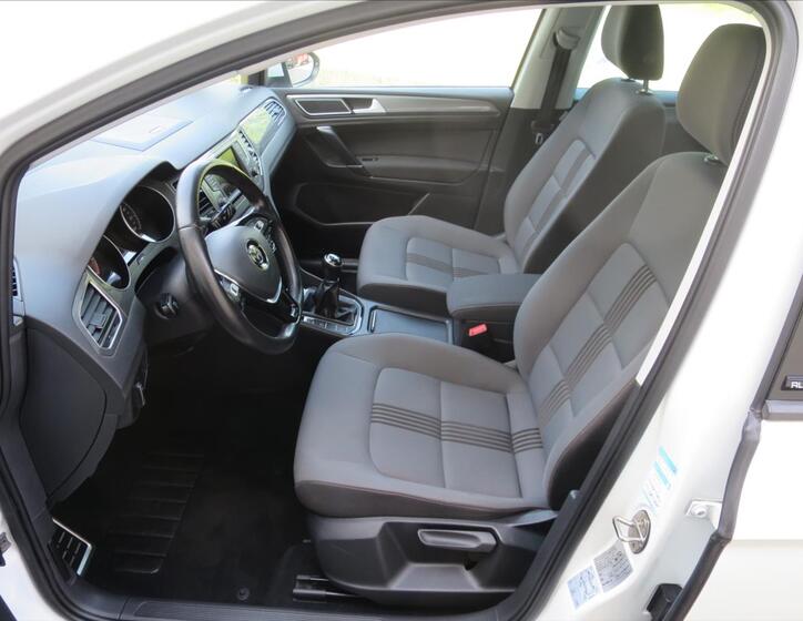 Volkswagen Golf Sportsvan 7