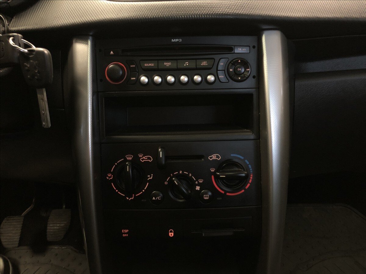 Peugeot 207 Kombi 1,4 l 70 kw