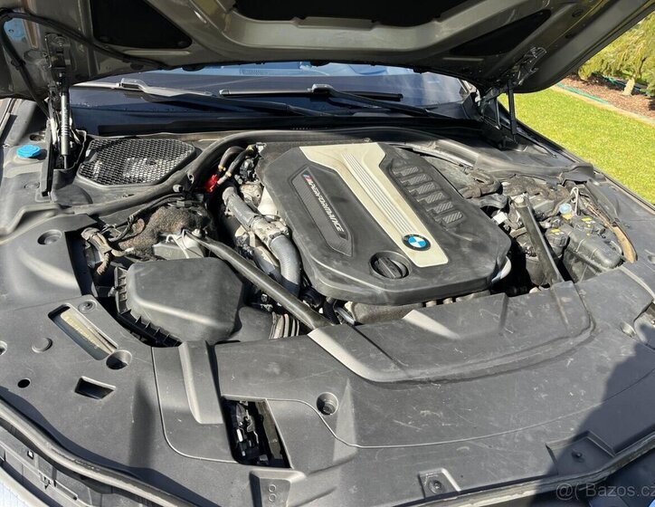 BMW Ostatní Sedan 0,0 294 kw