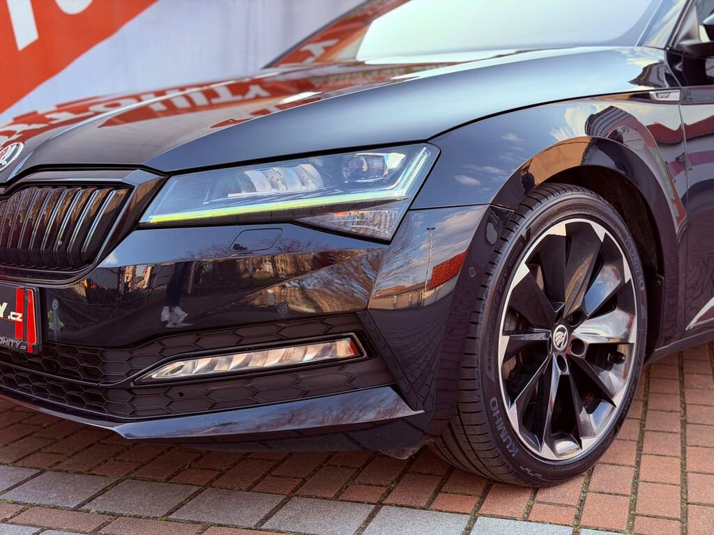 Škoda Superb Sedan / Limuzína 2,0 l 140 kw