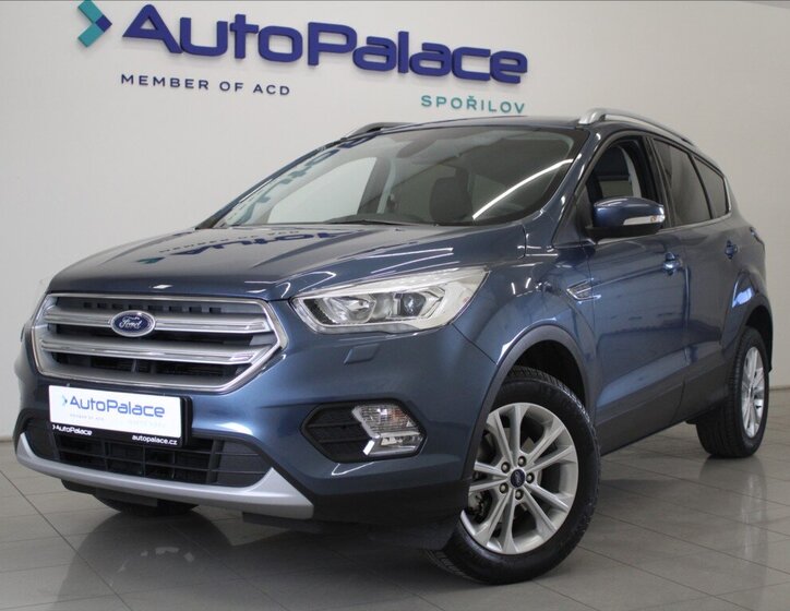 Ford Kuga SUV / Terénní 1,5 l 110 kw