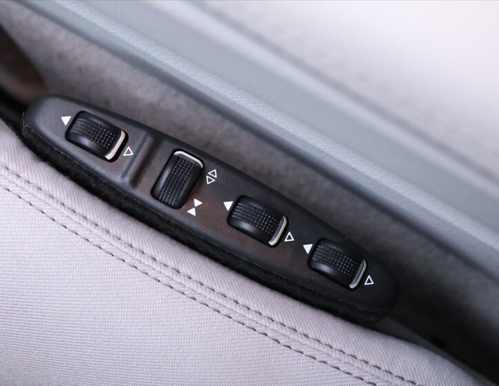 Mercedes-Benz Třídy E Sedan 3,5 l 245 kw