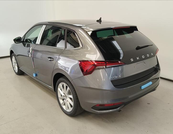 Škoda Scala 4