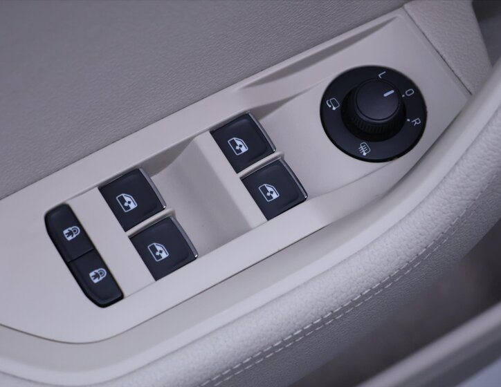 Škoda Superb Kombi 2,0 l 200 kw