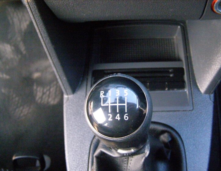 Volkswagen Touran MPV 1,2 l 77 kw