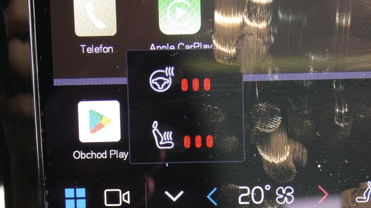 Volvo XC40 SUV 2,0 l 120 kw