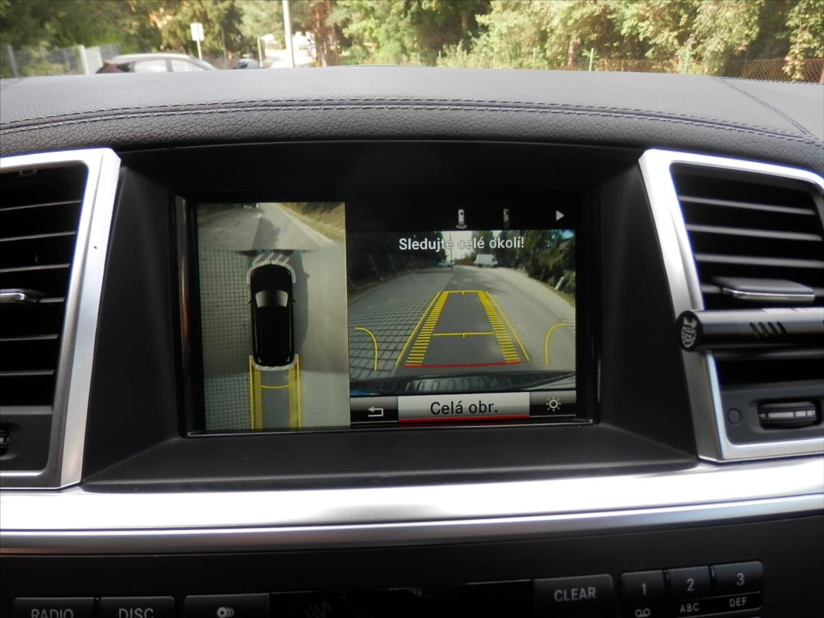 Mercedes-Benz GL SUV 4,7 l 320 kw