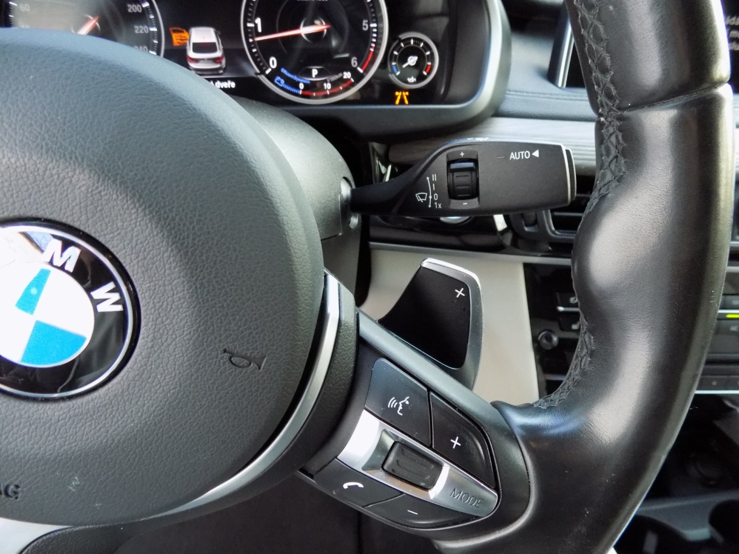 BMW X6 SUV / Terénní 3,0 l 190 kw