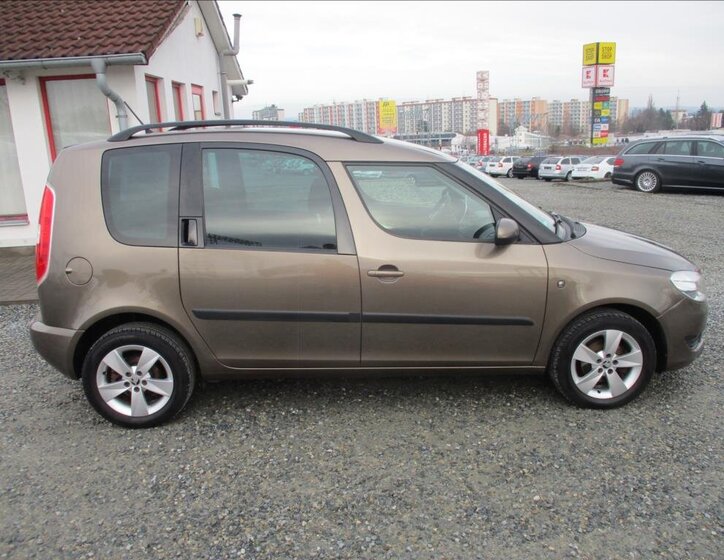 Škoda Roomster 4