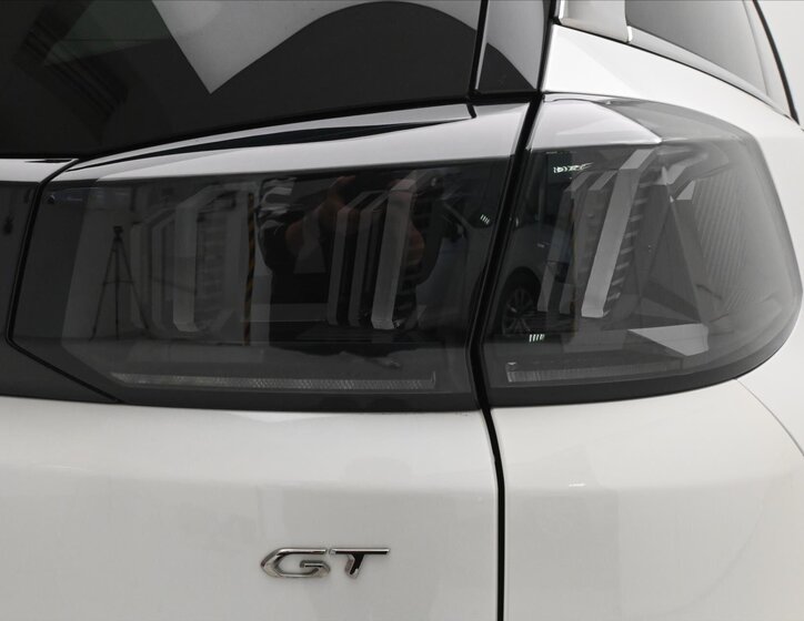 Peugeot 5008 SUV / Terénní 1,6 l 133 kw