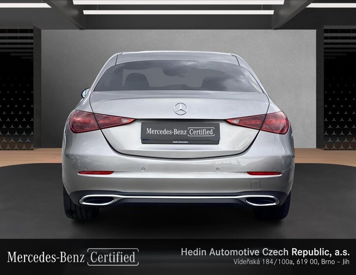 Mercedes-Benz Třídy C Sedan 1,5 l 150 kw