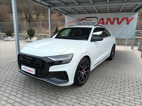 Audi SQ8 SUV / Terénní 4,0 l 320 kw