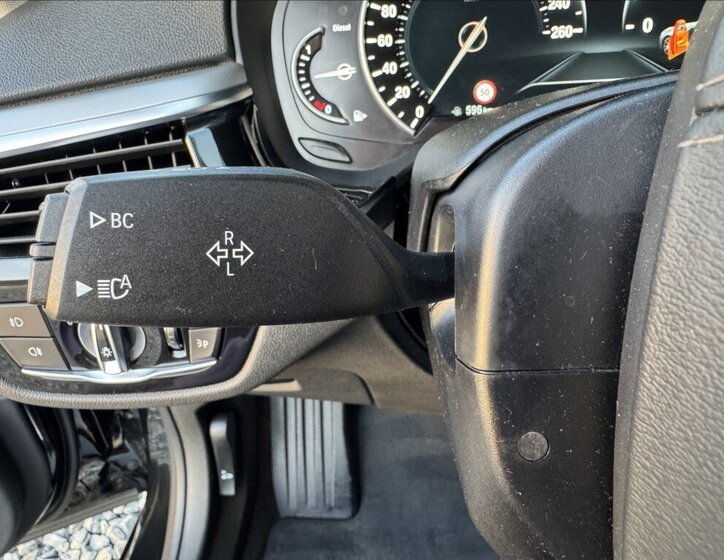 BMW Řada 5 Sedan 3,0 l 195 kw