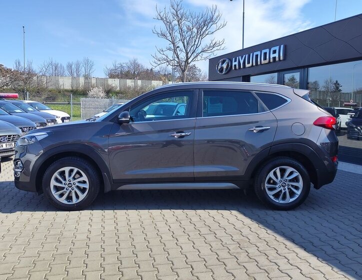 Hyundai Tucson SUV / Terénní 1,7 l 85 kw