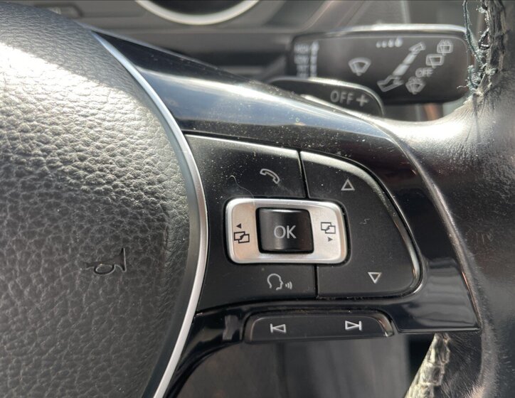 Volkswagen Tiguan SUV / Terénní 2,0 l 110 kw